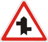 Знак 1.23.3 Прилягання другорядної дороги
