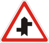 Знак 1.23.4 Прилягання другорядної дороги