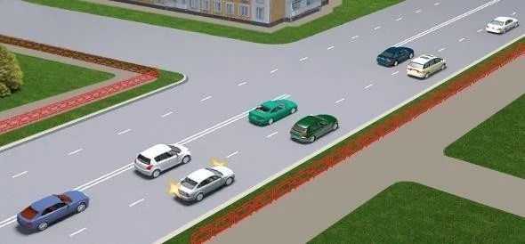 Ілюстрація до питання: Чи дозволено водієві білого автомобіля при інтенсивному русі виконати перестроювання?